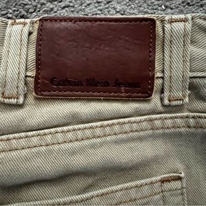 Classic Calvin Klein Jeans 38/34 khaki’s EUC